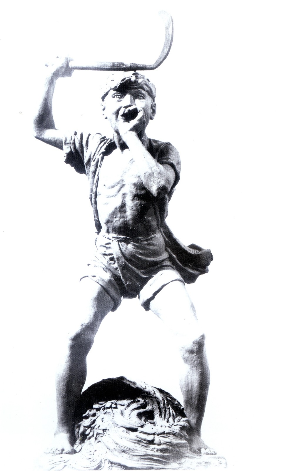 002、儿童哨（雕塑）1957年 (2).jpg