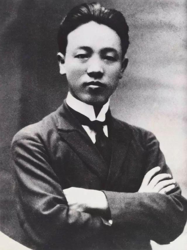 1617685760797634.jpg 赵世炎.jpg